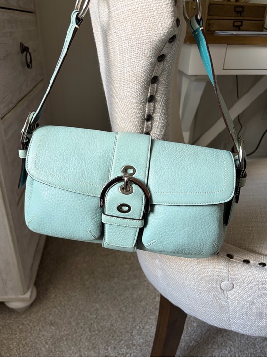Coach Handbags - VINTAGE Coach Tiffany Blue flap bag #3000
